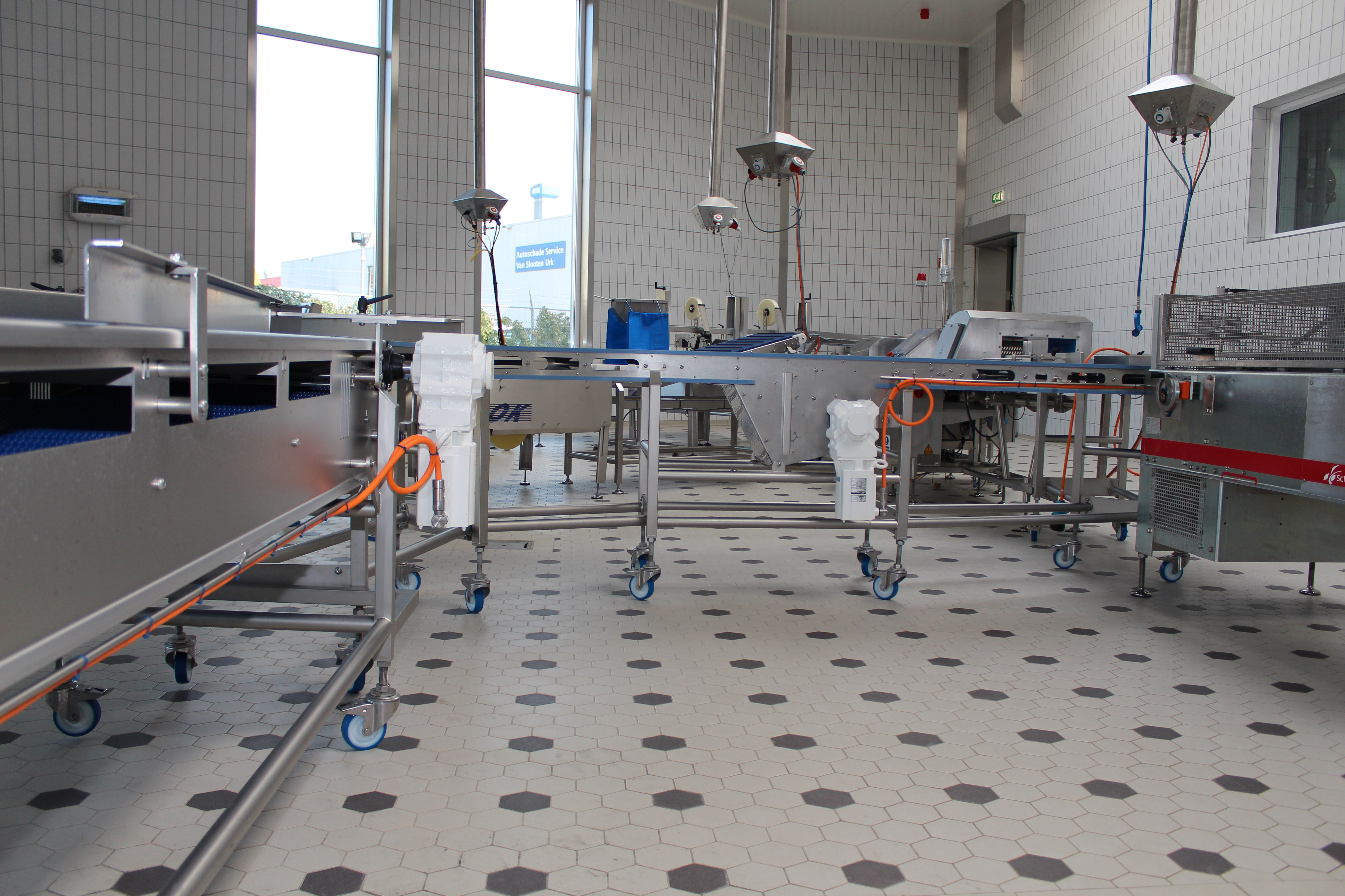 Fish processing Stainless drives take over at plant Engineer News