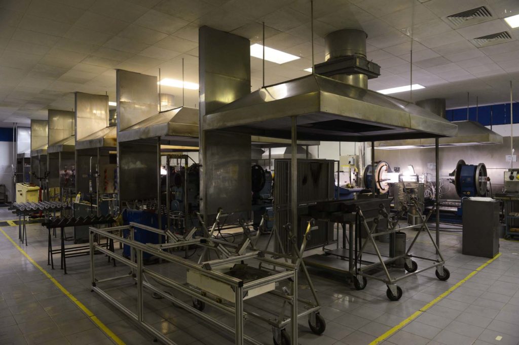 Compressor achieves 50% energy savings for quartz glass fabricator