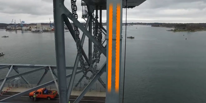 Energy chains and cables breathe life into replacement lift bridge