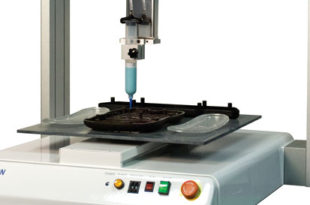 Bench-top dispensing robot