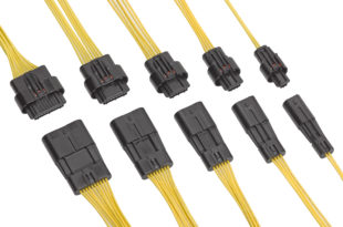 Sealed wire-to-wire connectors protect against water and dirt