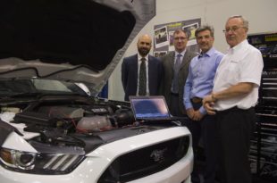 Hybrid vehicles: fully programmed engine control units