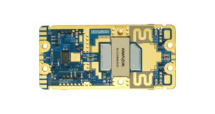 Compact 250 W dual-stage 2.4GHz module