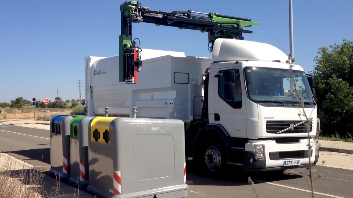 How echains help guide and protect cables and hoses Engineer News