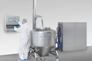 Flowmeter for a compact, hygienic and very accurate process