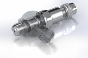 Pressure regulator for aggressive environments and stringent cleaning
