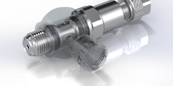 Pressure regulator for aggressive environments and stringent cleaning