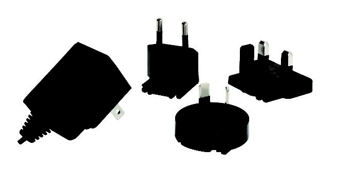 6W multi-blade power adapter