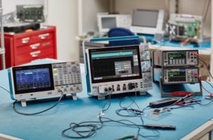 Oscilloscopes for debugging and analysis MDO and MSO scopes offer the largest displays in their class