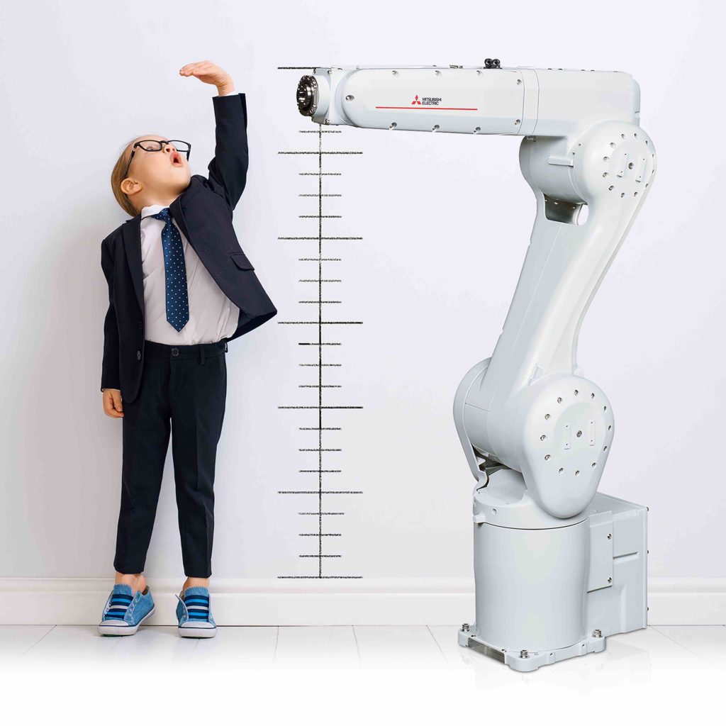 Articulated-arm robot for medium-level applications