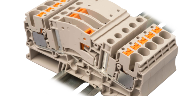 Plug-in easy-test terminal blocks