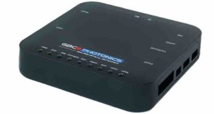 What are the benefits of a universal transceiver