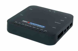 What are the benefits of a universal transceiver