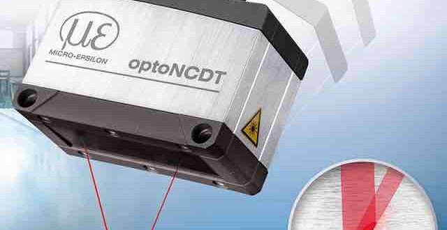 Laser line triangulation sensor