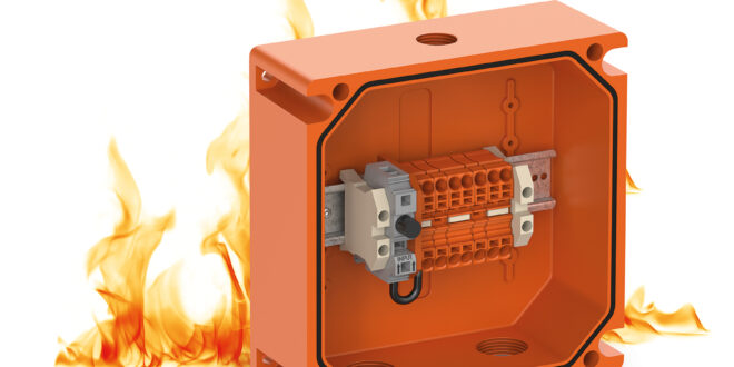 Fire protection enclosures with quick installation for cable junctions