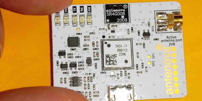 Compact low-power GNSS receiver to extend runtime by 500%